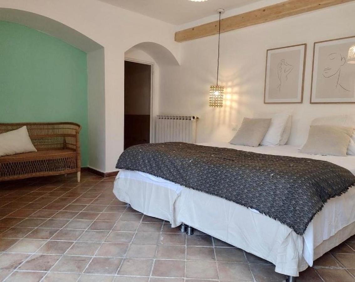 La Maison Des Autres, Piscine Chauffee, Chambres D'Hotes Proches Uzes, Nimes, Pont Du Gard Saint-Genies-de-Malgoires Luaran gambar
