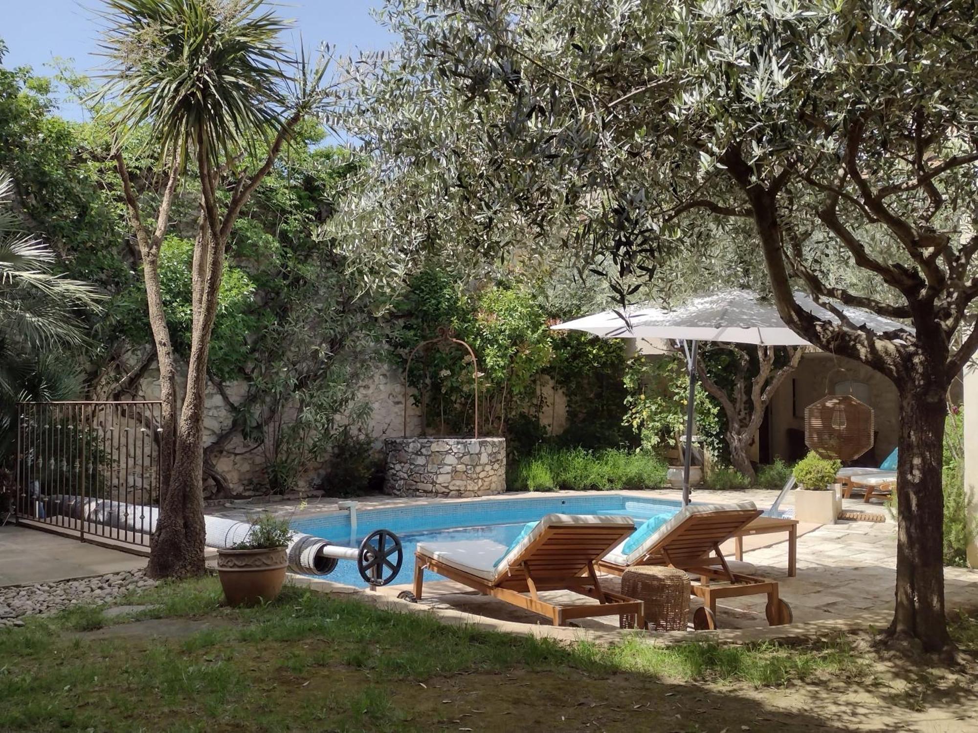 La Maison Des Autres, Piscine Chauffee, Chambres D'Hotes Proches Uzes, Nimes, Pont Du Gard Saint-Genies-de-Malgoires Luaran gambar