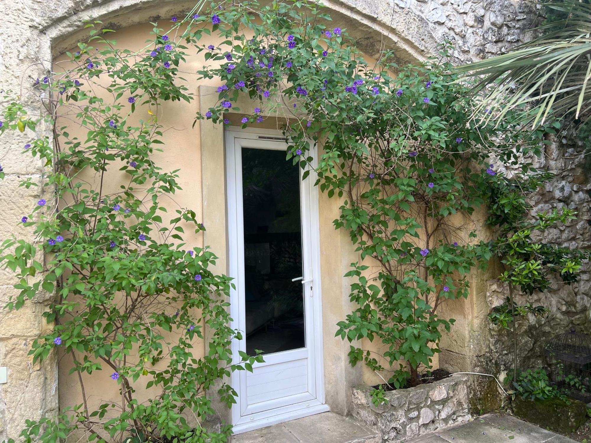 La Maison Des Autres, Piscine Chauffee, Chambres D'Hotes Proches Uzes, Nimes, Pont Du Gard Saint-Genies-de-Malgoires Luaran gambar