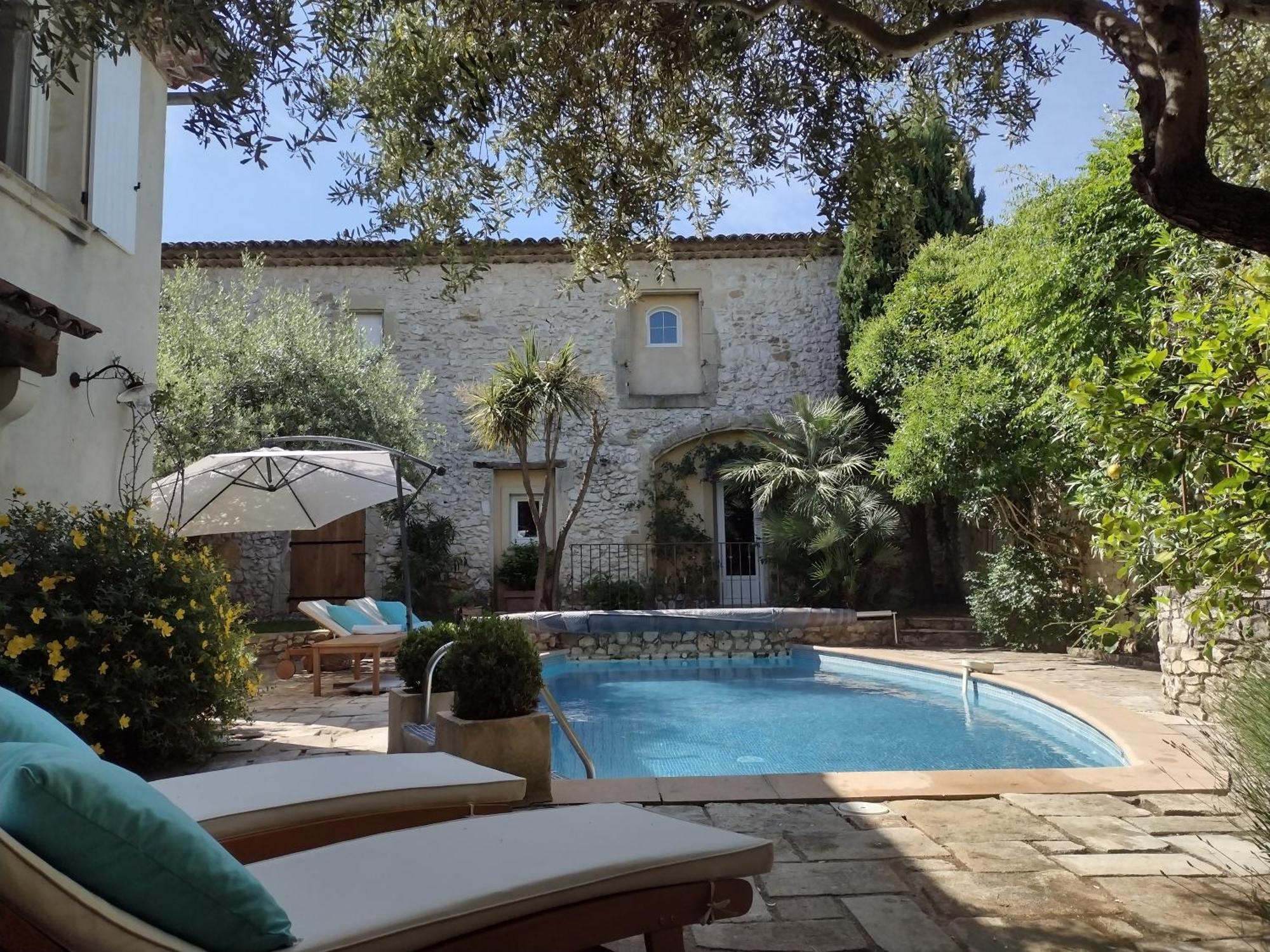La Maison Des Autres, Piscine Chauffee, Chambres D'Hotes Proches Uzes, Nimes, Pont Du Gard Saint-Genies-de-Malgoires Luaran gambar